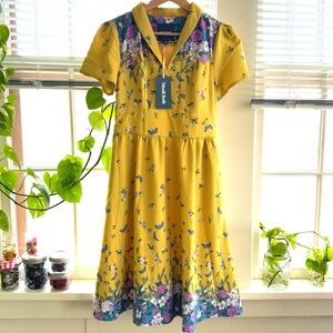 NWT ModCloth Women’s Short Sleeve A-Line Dress. Has Pockets!